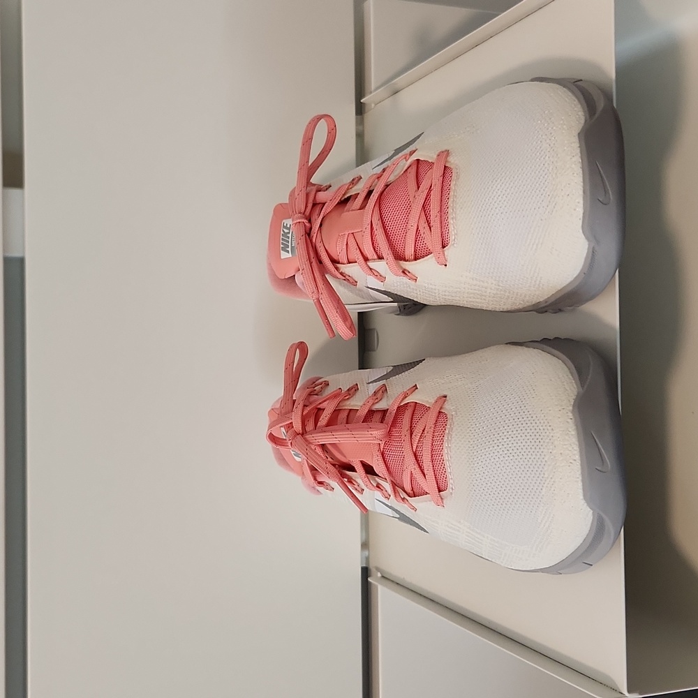 Nike Womens Metcon 3 849807-102 White Running Shoes Sneakers Size8